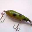 *DUNAJ, druh 2012, 70 mm, 15 g. �sp�n� dunajsk� wobbler k lovu v�ech drav�ch ryb, velmi pohybliv� a dr�div�. Jednod�ln�, montovan� s 2 trojh��ky, pest�e malovan�.